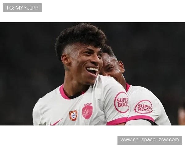 马赛红牌导致失利，裁判判罚尺度引热议