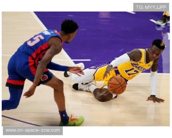 湖人尼克斯节奏博弈：詹眉连线与布伦森挡拆攻防前瞻